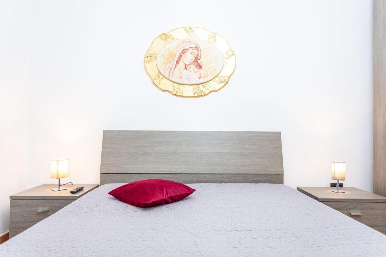 Villa Stracca Con Ampio Spazio Esterno Capilungo 外观 照片