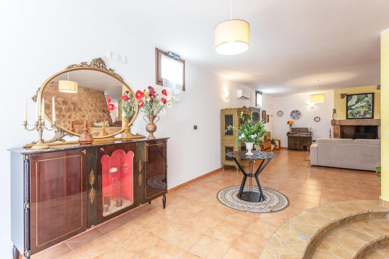 Villa Stracca Con Ampio Spazio Esterno Capilungo 外观 照片