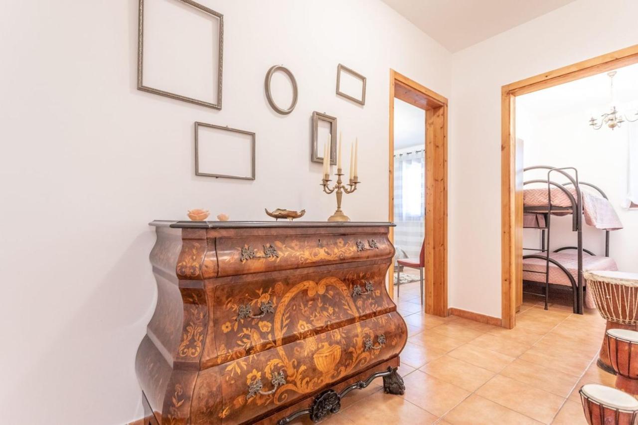 Villa Stracca Con Ampio Spazio Esterno Capilungo 外观 照片