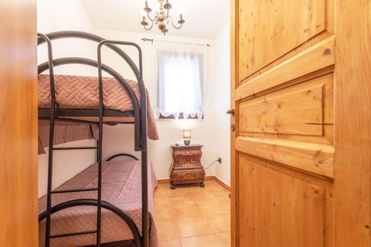 Villa Stracca Con Ampio Spazio Esterno Capilungo 外观 照片